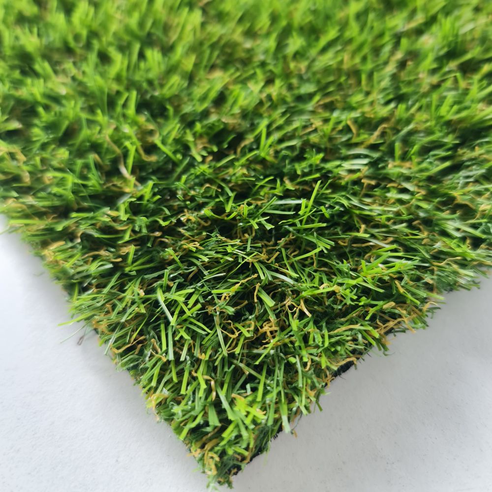 25 mm Çim Halı – İthal Sarı Otlu Doğal Görünümlü Çim Halı